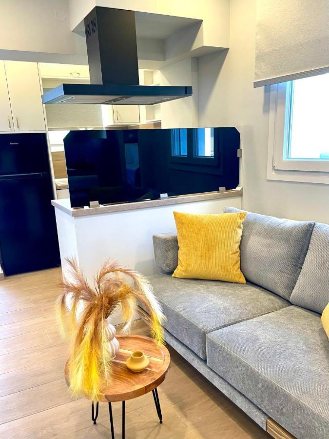 Iris Luxury House Apartment Agioi Deka  Luaran gambar