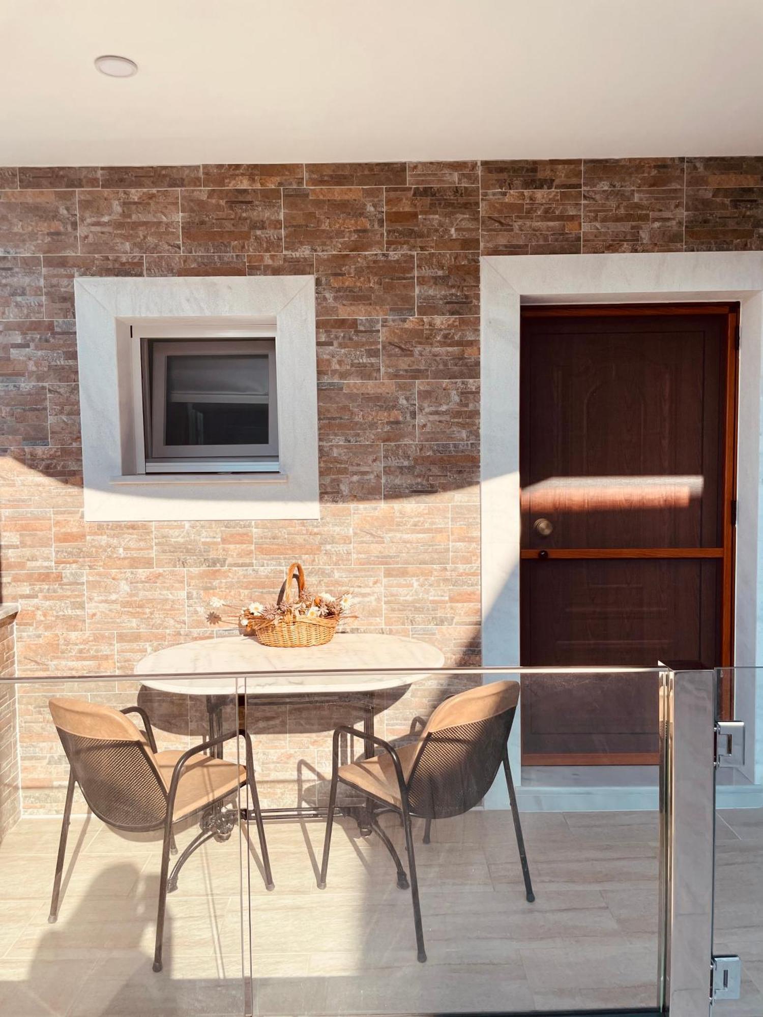 Iris Luxury House Apartment Agioi Deka  Luaran gambar